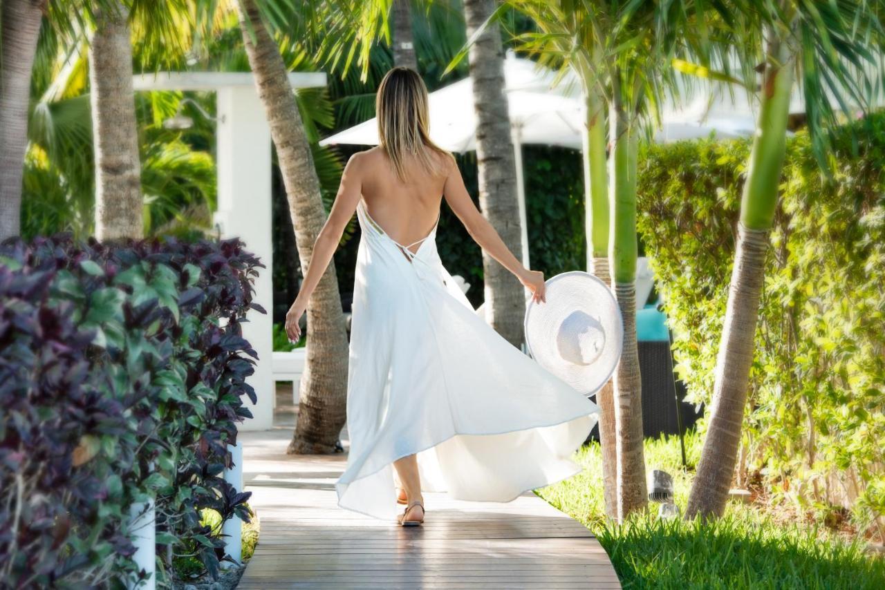 The Oasis At Grace Bay Hotel Exterior photo