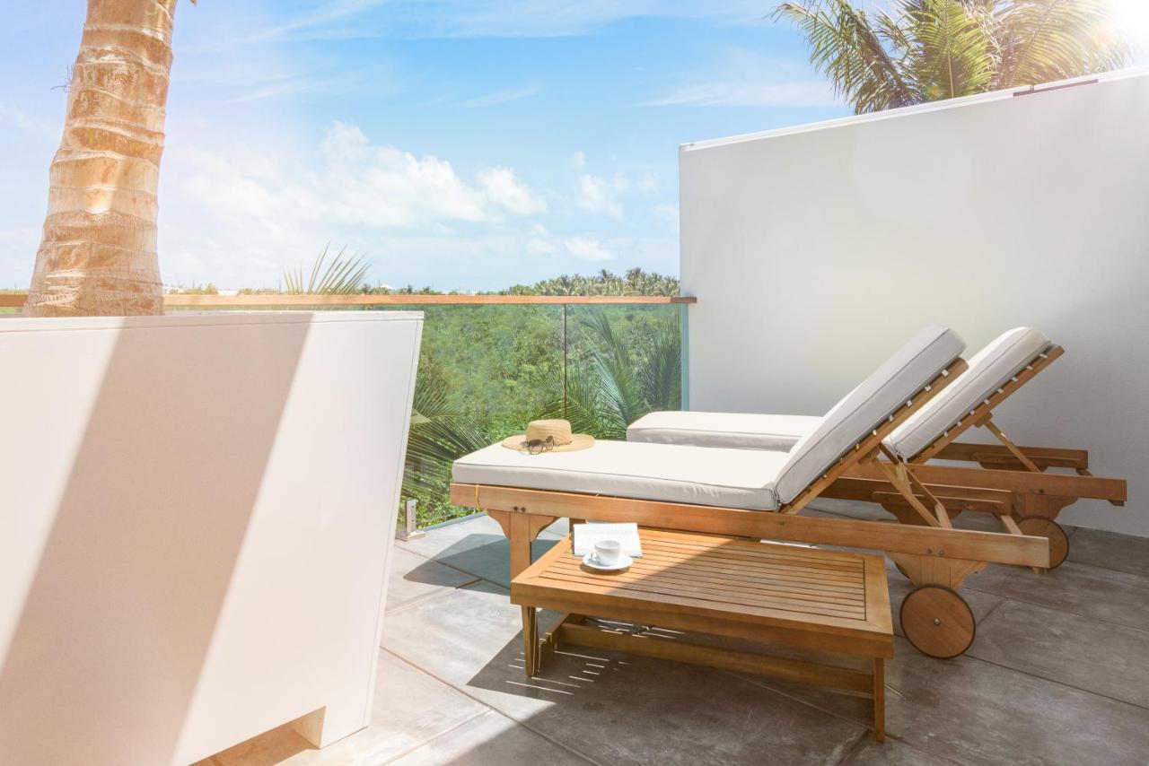 The Oasis At Grace Bay Hotel Exterior photo
